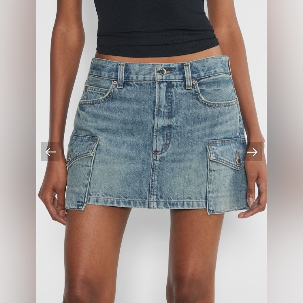Aritzia Denim Forum The '90s Cargo Mini Denim Skirt